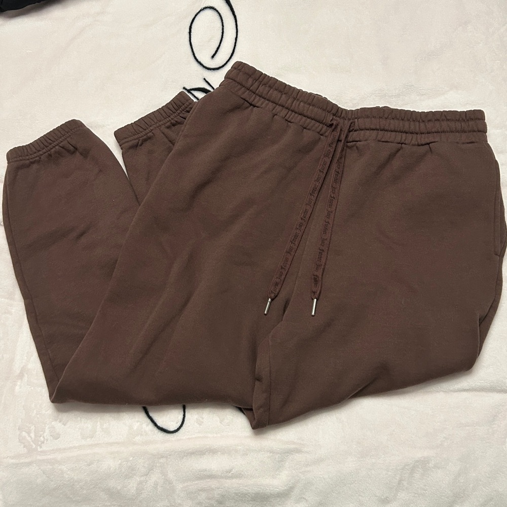 Juicy Couture x Forever 21 Sweatpants